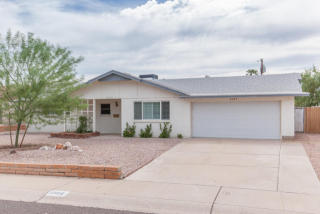 3809 Shangri La Rd, Phoenix, AZ 85028-2818