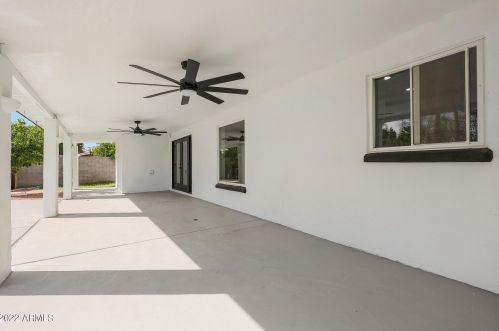 519 El Camino Dr, Phoenix AZ 85051-4627 exterior