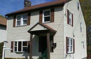 17 Ayrshire Rd, Worcester MA  01604-1201 exterior