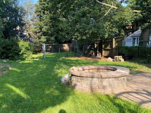 158 Dale St, Dedham MA  02026-3414 exterior