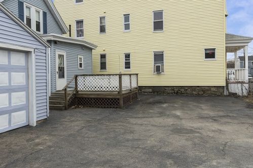 16 Huse St, Lawrence, MA 01841-2410