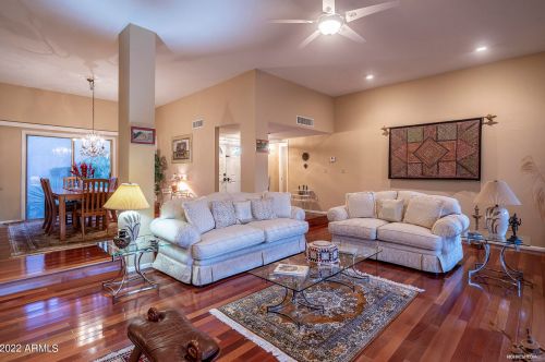 9518 46 St, Phoenix AZ 85028-5201 exterior