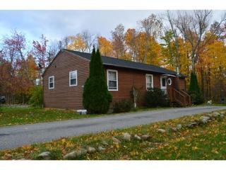 44 Maid Marian Ln, Washington MA  01223-3322 exterior