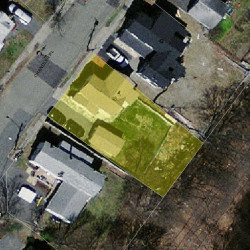 48 Chandler Pl, Newton MA 02464-1402 aerial view