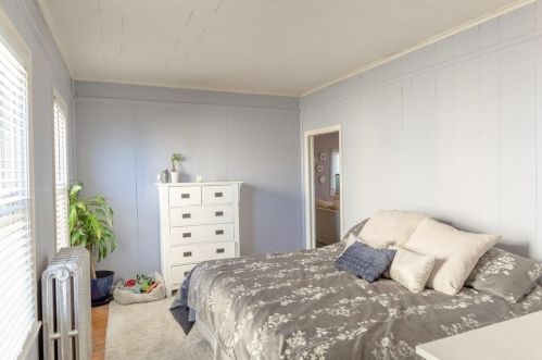 195 Barnaby St, Fall River MA 02720-3507 exterior