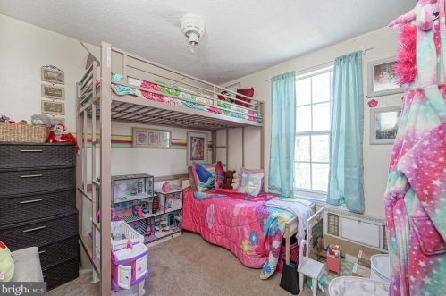 149 Villa Knl Ct, Erial NJ 08081-2924 exterior