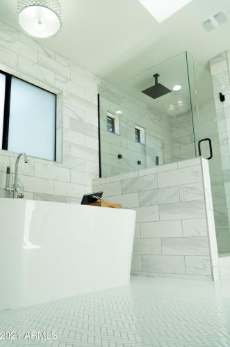 3307 43rd Pl, Phoenix AZ  85018-6422 exterior