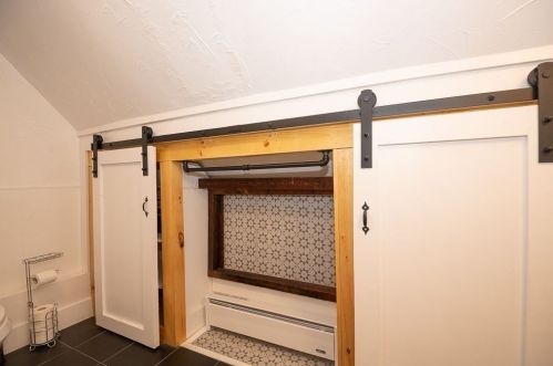 19 Circuit Ave, Worcester MA 01603-2150 exterior