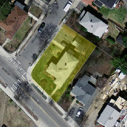 267 River St, Newton MA  02465-1435 aerial view