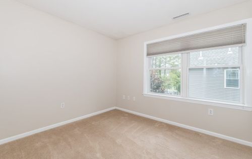 85 Kenberma Rd, Worcester MA 01604-3951 exterior