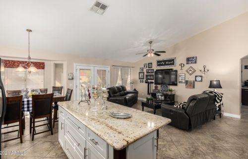 14250 43rd St, Phoenix AZ 85032-3322 exterior