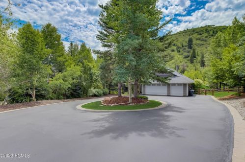 7794 Pinebrook Rd, Park City UT 84098-5348 exterior