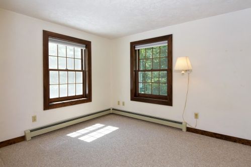 11 Clifford Rd, Southborough MA 01772-1502 exterior