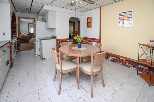 50 Myrtle St, Everett MA 02149-1533 exterior