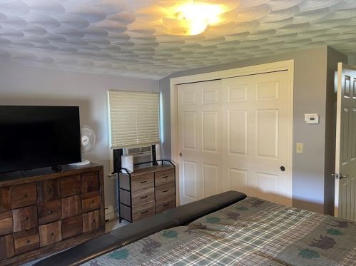 63 Oak St, Seekonk MA  02771-5212 exterior