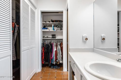 3073 Fawn Dr, Park City UT 84098-5368 exterior