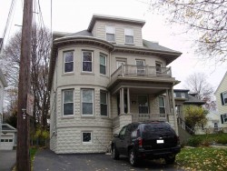50 Arlington St, Newton, MA 02458-2424