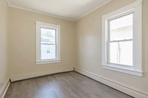 69 Fern St, Lawrence MA 01841-1160 exterior