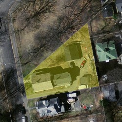 14 Bowdoin St, Newton MA  02461-1414 aerial view