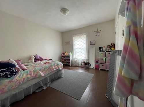 25 Cambridge St, Worcester MA 01603-2325 exterior