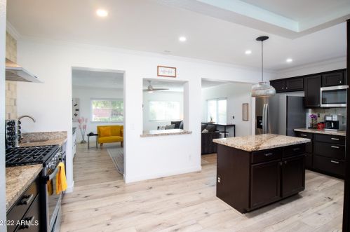 7747 13th St, Phoenix AZ  85020-4224 exterior