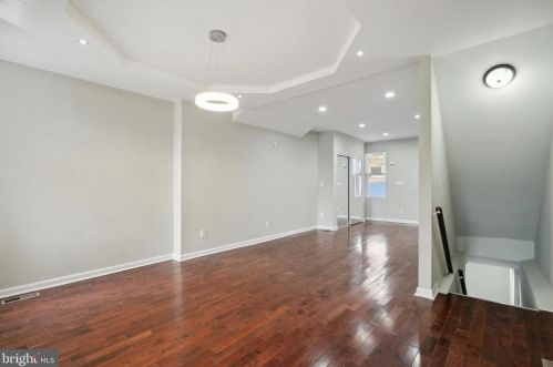 1920 Godfrey Ave, Philadelphia PA  19141-1302 exterior