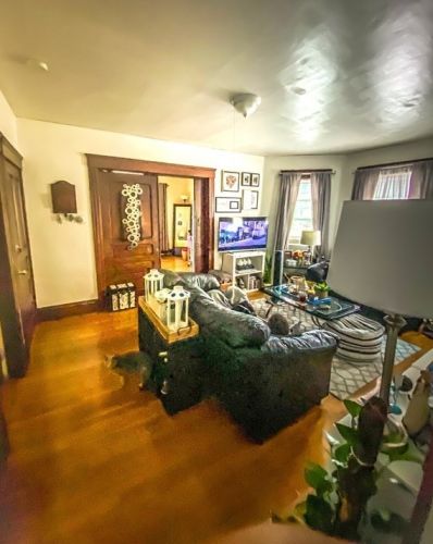 93 May St, Worcester MA 01602-3451 exterior