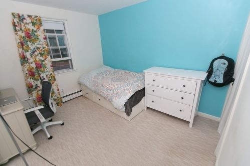 268 Jackson St, Newton MA 02459-2511 exterior