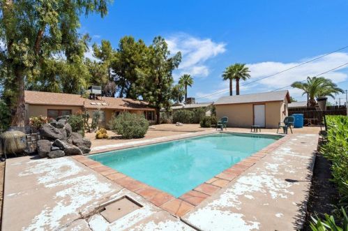 1423 Coronado Rd, Phoenix AZ 85008-3932 exterior