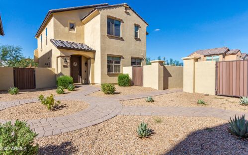 9824 3rd Ave, Phoenix AZ  85041-8871 exterior