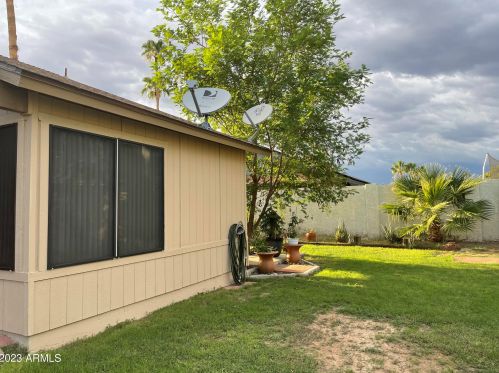 16017 34th Ave, Phoenix AZ 85051-1206 exterior