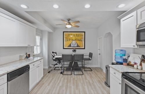 73 Barrows St, Dedham MA 02026-3050 exterior