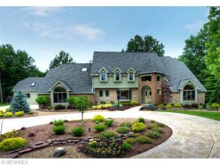 31048 Pebble Beach Oval, Cleveland, OH 44145-1769