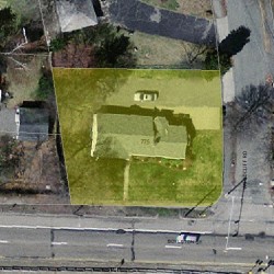 775 Boylston St, Newton MA  02461-1841 aerial view