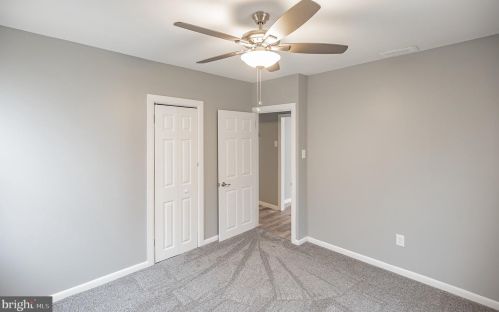 431 Prince St, West Deptford NJ 08096-5711 exterior