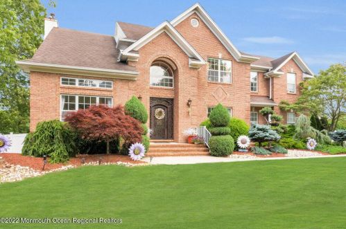 1 Highland Dr, Jackson Twp NJ 08527-1213 exterior