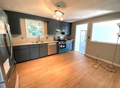 1 Brewster Dr, Needham MA  02492-1105 exterior