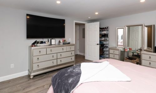 192 Washington Ave, Chelsea MA 02150-3903 exterior