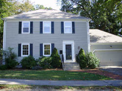 27 Islington Rd, Newton, MA 02466-1005