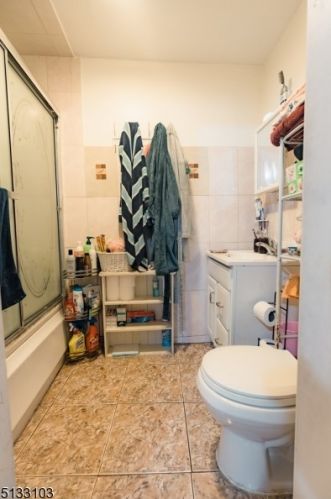 146 Heckel St, Belleville NJ 07109-1059 exterior