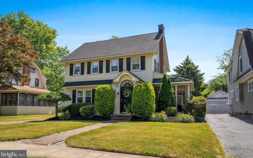 48 Girard St, West Deptford, NJ 08096-1506