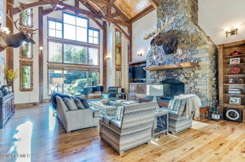 4712 Pace Dr, Park City UT 84098-6631 exterior