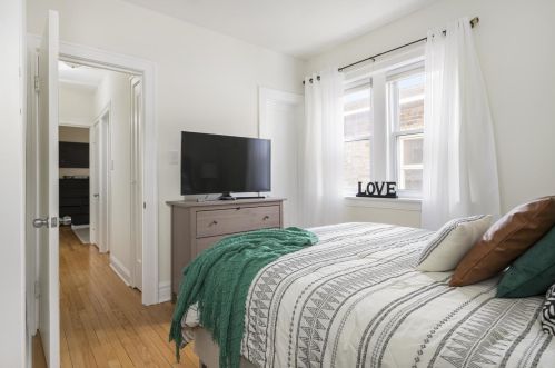 2239 Grv Ave, Forest View IL 60402-2572 exterior