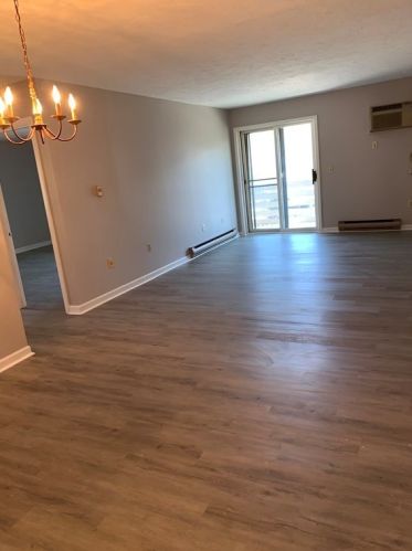 1195 Grafton St, Worcester MA  01604-2640 exterior