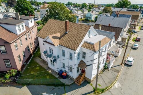 217 Grinnell St, New Bedford, MA 02740-3268