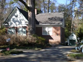 750 Martina Dr, Atlanta, GA 30305-2774