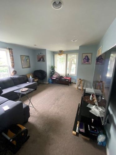 119 Division St, New Bedford MA 02744-1112 exterior