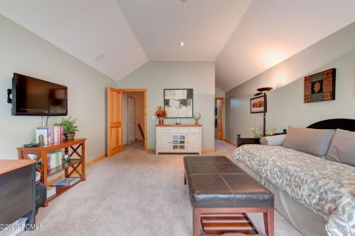 7794 Pinebrook Rd, Park City UT 84098-5348 exterior