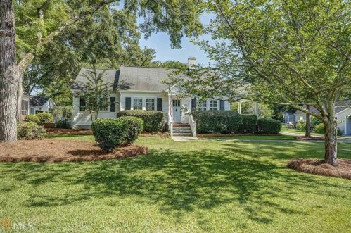 945 College Ave, Conyers GA 30012-4423 exterior