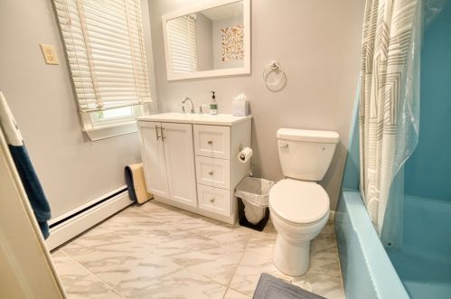 11 Madison Ave, Beverly MA 01915-3548 exterior